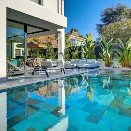 Superbe Piscine Moderne - Cap Brun - De * 土伦